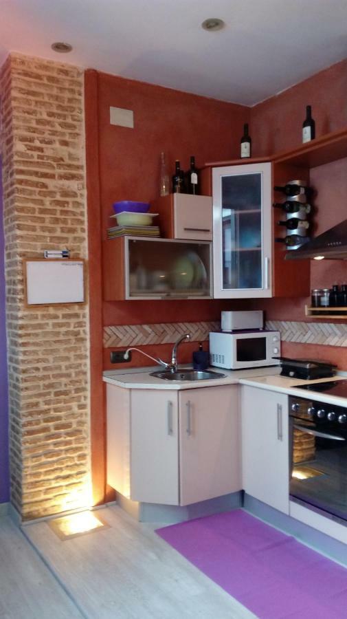 Cosy Double Room + Private Bathroom Sevilla Center Exterior foto